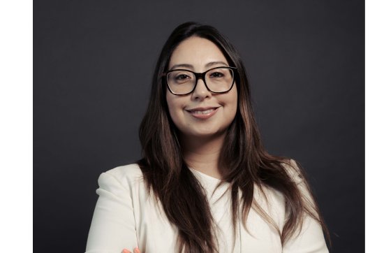 Carla Fernández - Compradora de Facebook